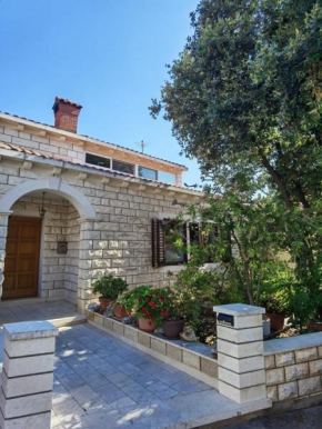 Apartment Tina, Smokvica